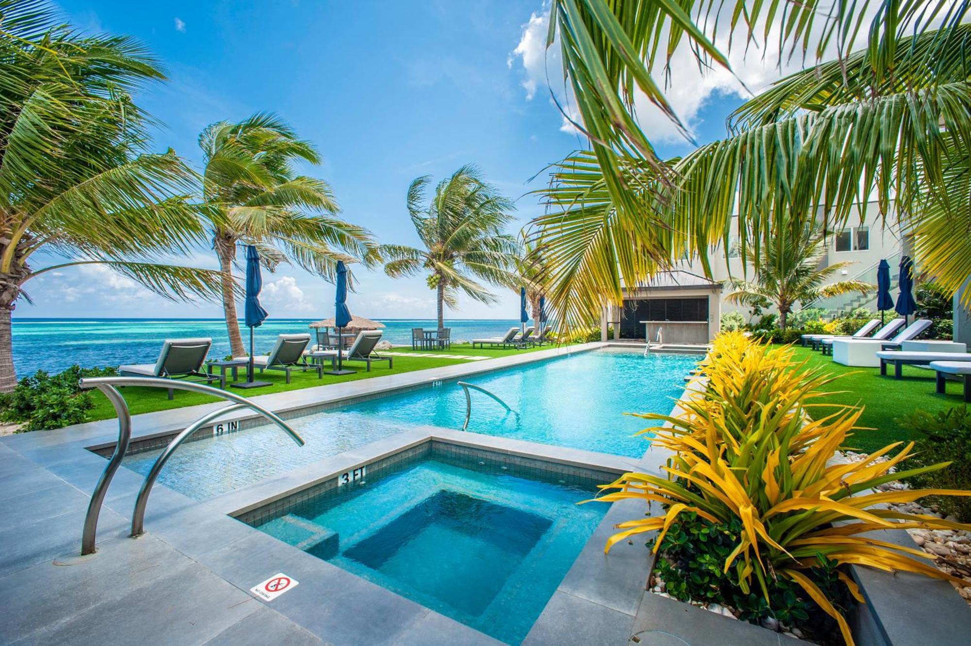 Black Urchin Boutique Resort Bodden Town Exterior foto