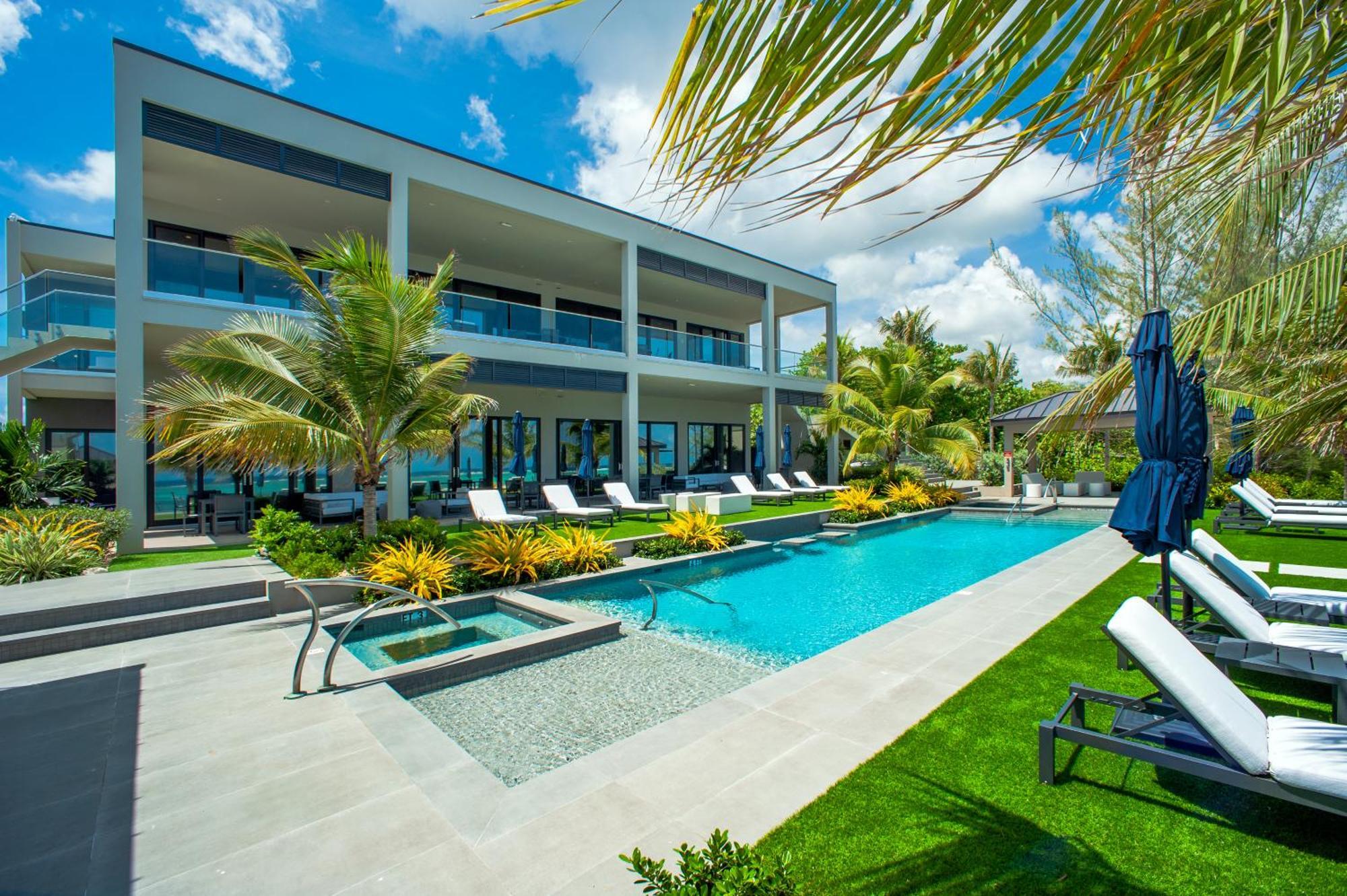 Black Urchin Boutique Resort Bodden Town Exterior foto